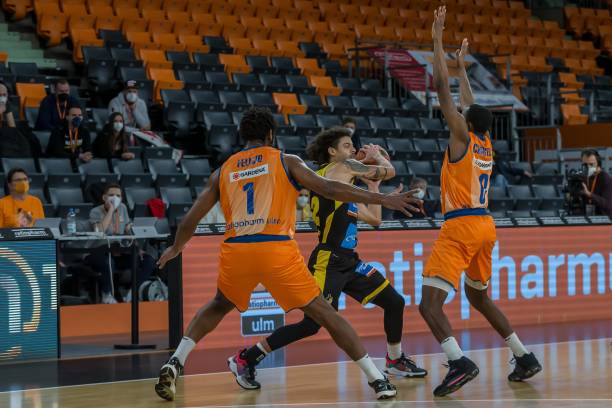 以被球迷广 以被球迷广