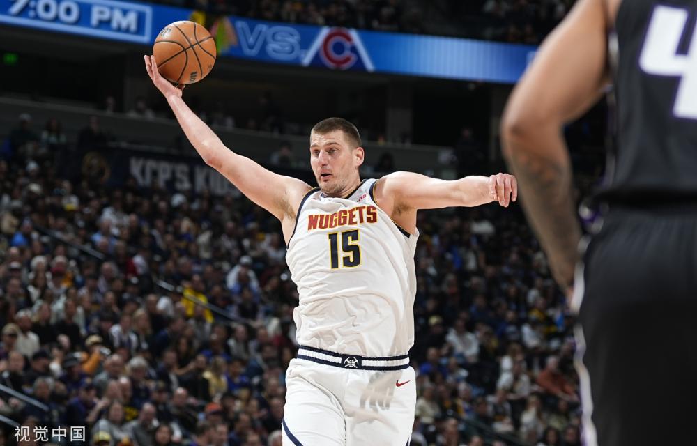 中加入更多 中加入更多