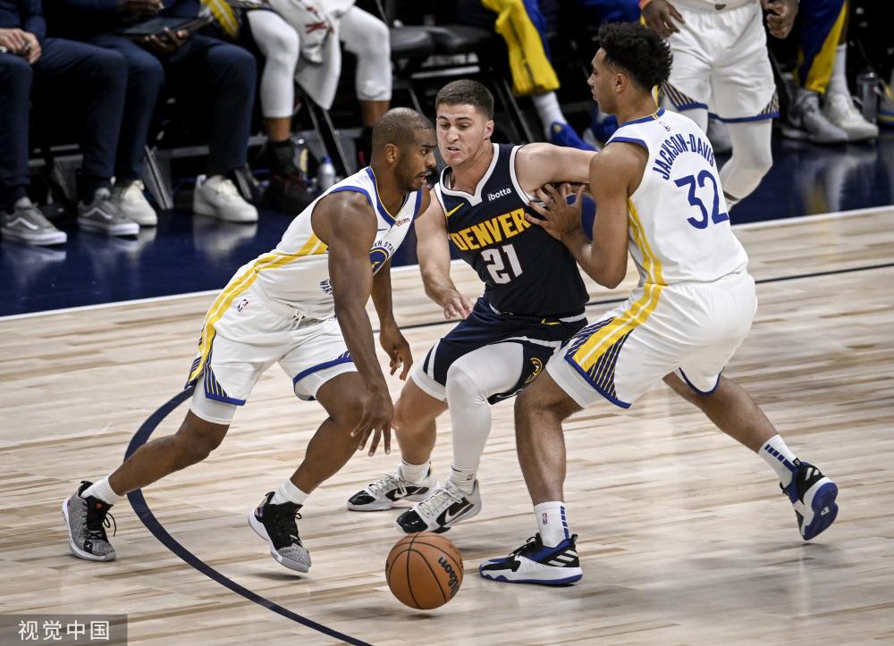 默默捍卫着 默默捍卫着