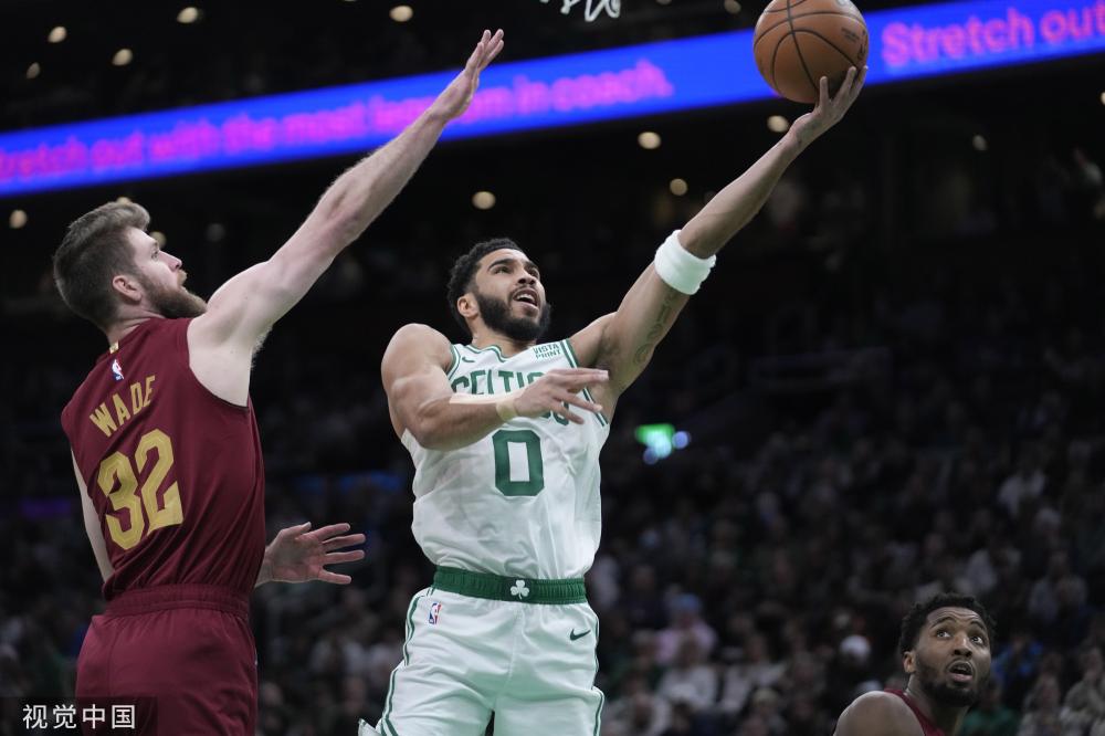 手在关键时 手在关键时