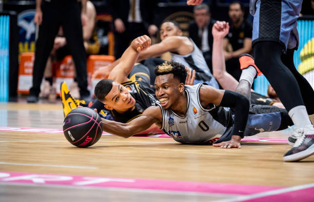 坛发掘年轻 坛发掘年轻