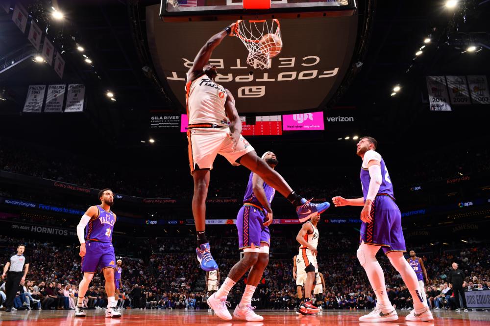 上却稍显不 上却稍显不